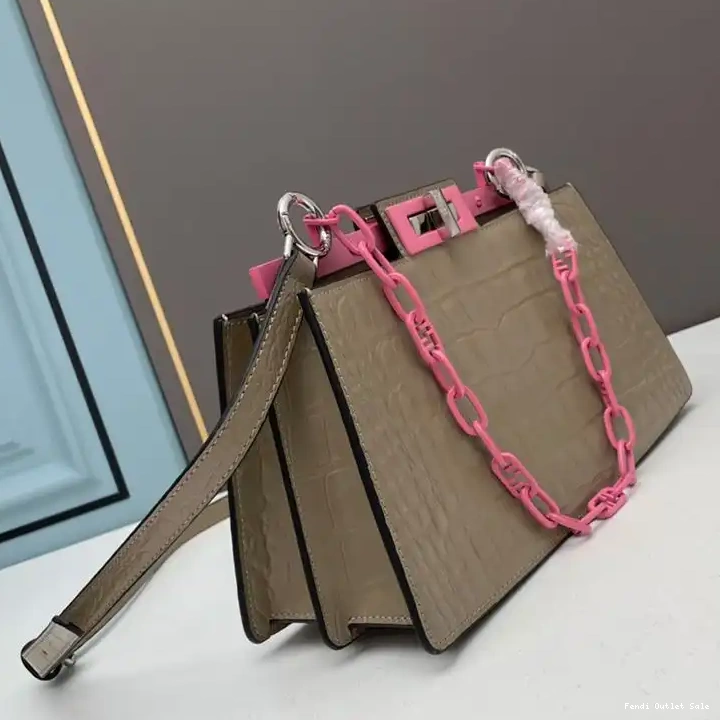 Affordable Bag In Cut Crocodile Medium Coffee Leather Peekaboo Fendi 0614